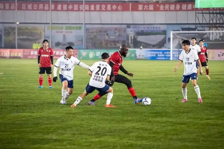 苏格兰超级联赛：格拉斯哥流浪者 VS 马瑟韦尔